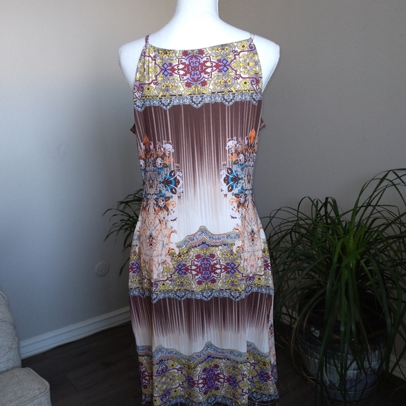 3 for $10 Happy Sailed multicolored summer dress - Picture 6 of 6
